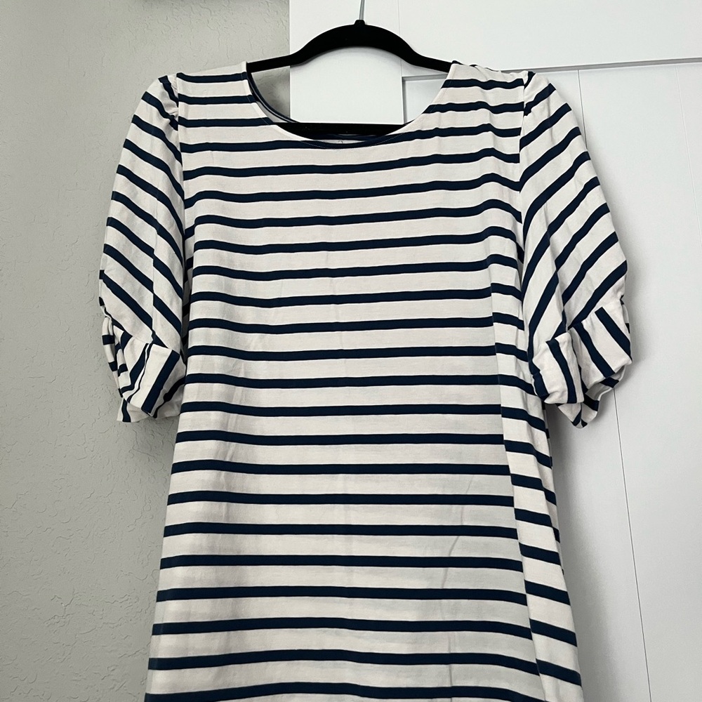 VGUC Lilly Pulitzer “Elisabette” Navy and White Striped Top